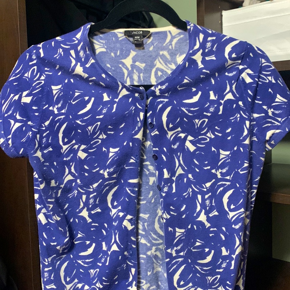 Short sleeve cardigan